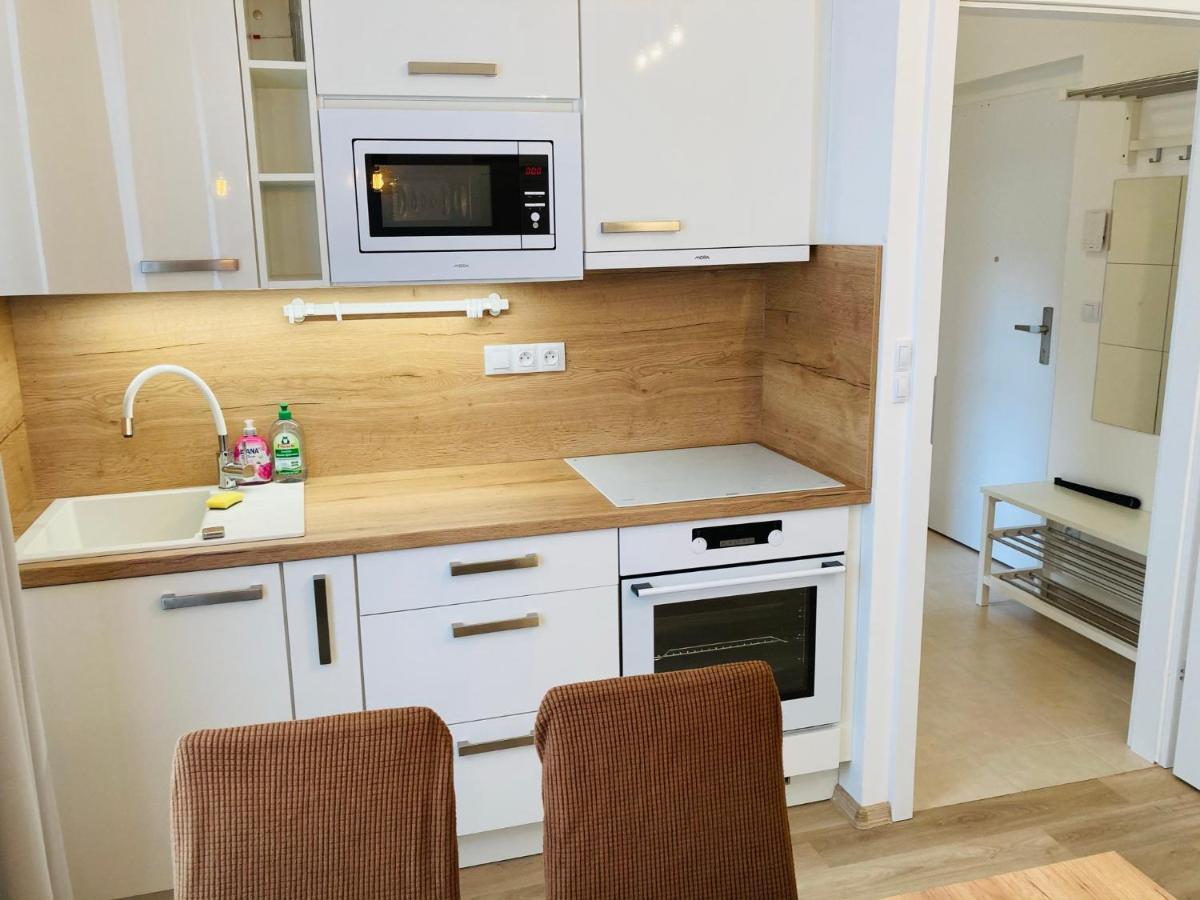 Residence Kotel 로끼뜨니쩨나드이제로우 외부 사진