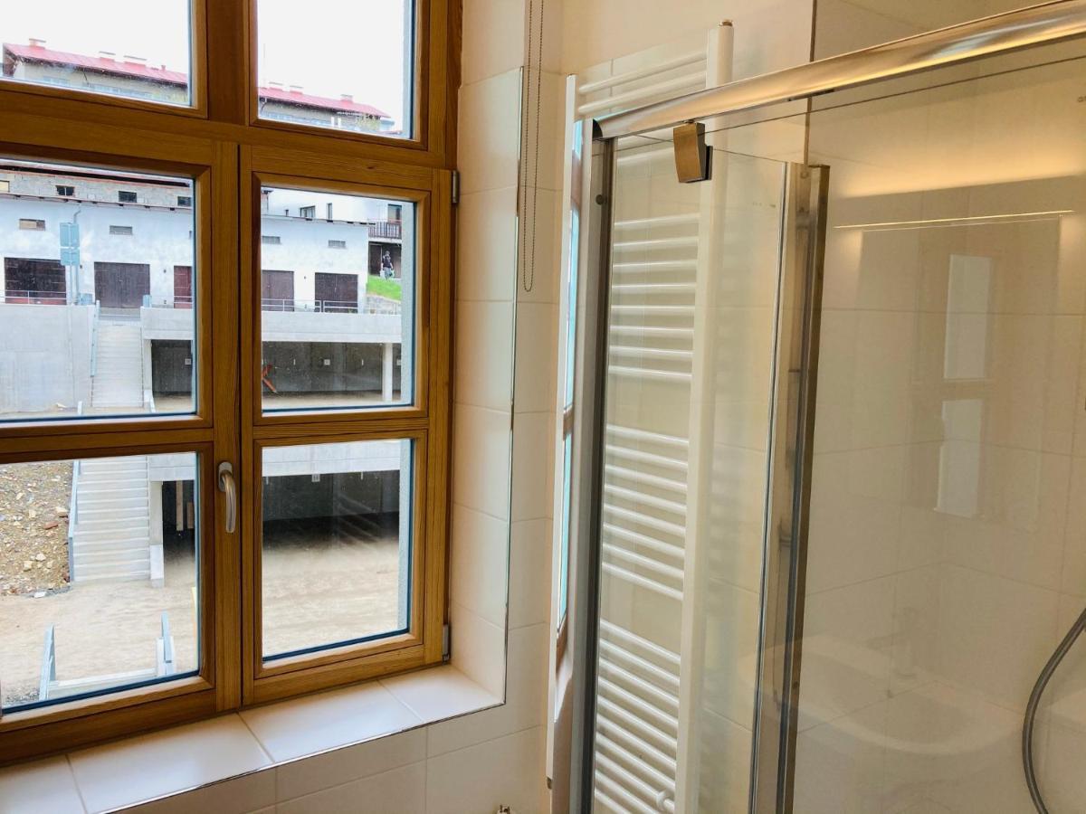 Residence Kotel 로끼뜨니쩨나드이제로우 외부 사진